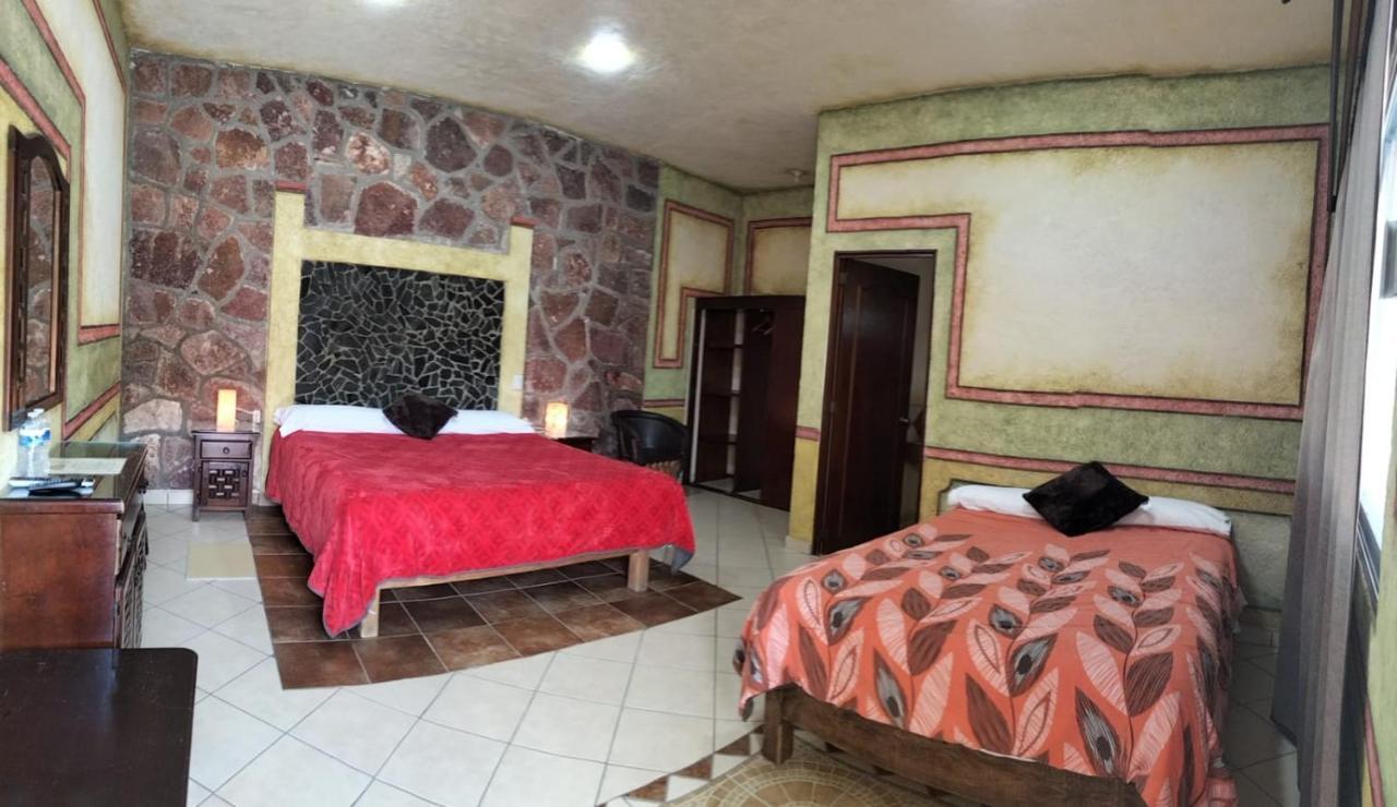 Hotel Casa Del Arbol Bernal Extérieur photo