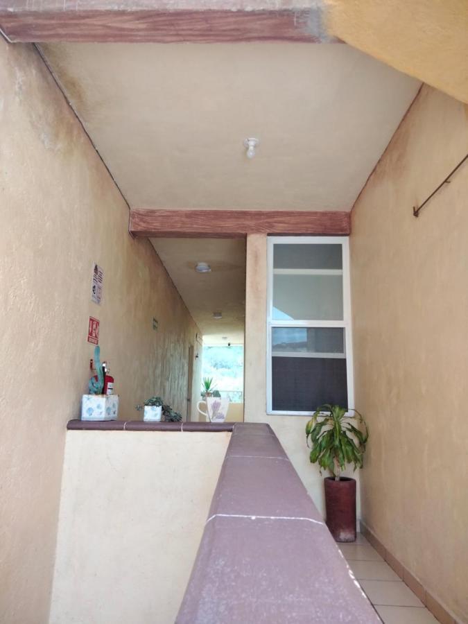 Hotel Casa Del Arbol Bernal Extérieur photo